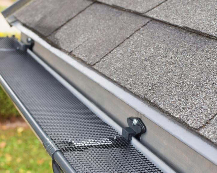 Commercial Gutter Cleaning Services
